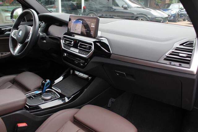 BMW X3 iX3 High Executive 80 kWh / Trekhaak / Panoramadak / 360Camera / Head-up / Laser LED / Harman Kardon / ACC / Keyless / Dodehoek / DAB