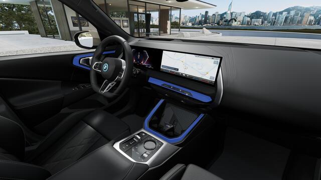 BMW X3 30e xDrive M Sport Automaat / Panoramadak / Trekhaak / Stoelventilatie / Adaptieve LED / Parking Assistant Plus / Stuurverwarming / Comfort Access