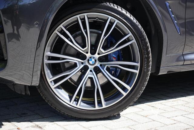 BMW X3 M40d xDrive High Executive M-Sportpakket | Standkachel | Elektrische trekhaak | Head Up | Pano | DAB | Navi | Stuurwielverarming | Stoelverwarming voor en achter | Harman Kardon | Grootlichtassistent | Mermorystoelen | Etc.