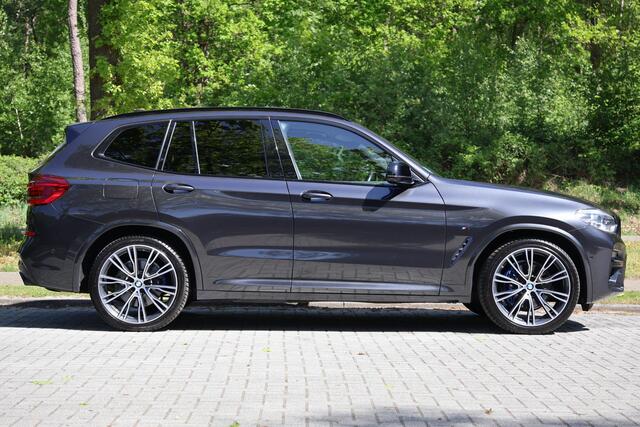 BMW X3 M40d xDrive High Executive M-Sportpakket | Standkachel | Elektrische trekhaak | Head Up | Pano | DAB | Navi | Stuurwielverarming | Stoelverwarming voor en achter | Harman Kardon | Grootlichtassistent | Mermorystoelen | Etc.