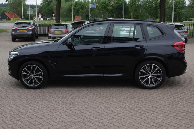 BMW X3 xDrive30e High Exe. M Sport / Panoramadak / Camera / Head-up / Leder / 20'' / DAB / CarPlay / Dodehoek / Cruise Control Adaptief