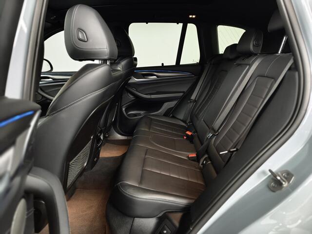 BMW X3 xDrive30e High Executive | M Sport | Panoramadak | Lichtmetalen velgen 20" | All season banden