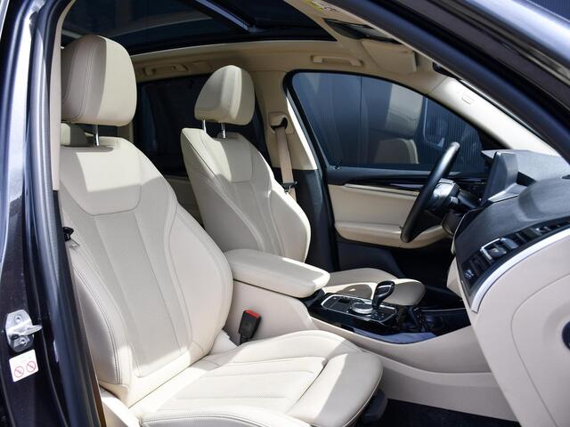 BMW X3 xDrive30e | Stuurwielverwarming | Adapt. Cruise | Comfort Access | Laser | Hifi Audio | Camera | Trekhaak