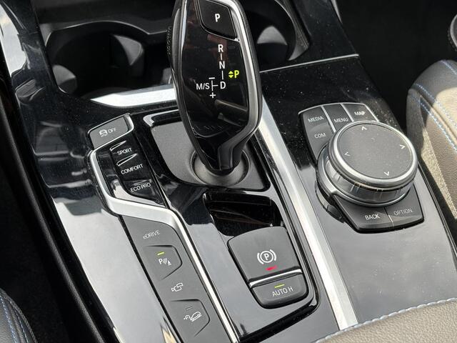 BMW X3 xDrive30e M Sport | M pakket | Trekhaak | Sportstoelen | Stoelverwarming | 360 graden camera | Led koplampen | Head up Display