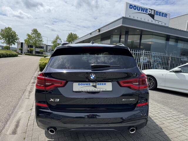 BMW X3 xDrive20i High Executive M sport Leer, Pano/dak,