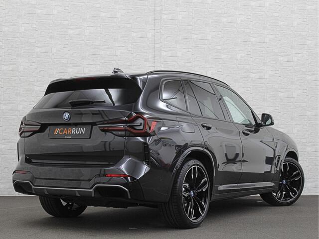 BMW X3 iX3 M-Sport 80 kWh | 99% SOH | Panorama | ACC | 360 Camera | Harman-Kardon | Leder | Memory | Sfeerverlichting | Keyless-Entry | Head-Up | 3-Zone Clima | Stuurverwarming | Carplay | LED | Rijklaar incl. Bovag garantie