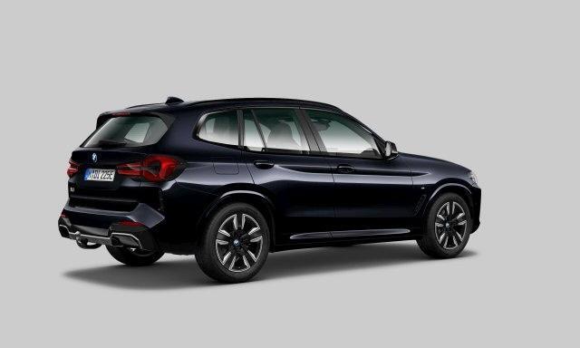 BMW X3 iX3 M-Sport | Panoramadak | Elektr. Trekhaak | Driving Assistant Professional