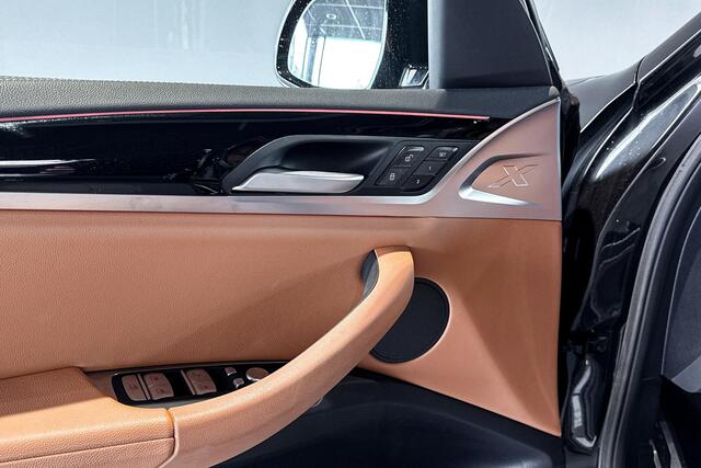 BMW X3 iX3 Executive 80 kWh | M Sport | Glazen Panoramadak | Stoelverwarming | Trekhaak |