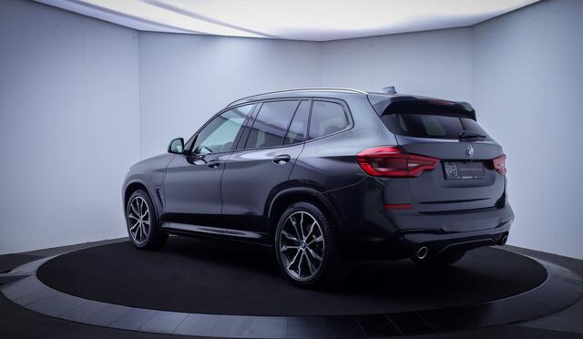BMW X3 30e xDr. M-SPORT High Executive PANO | MEMORY | HEAD UP | HIFI | CAMERA | CARPLAY | STOELVERW | ELEK TREKHAAK | LMV 20''