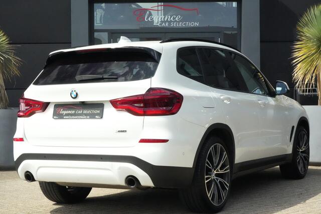BMW X3 xDrive20i High Executive Edition 184pk Navigatie/Camera/Stoelverwarming