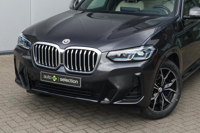 BMW X3 xDrive30e Business Edition Plus / M-Sport / Panorama / Memory / Trekhaak / Laser