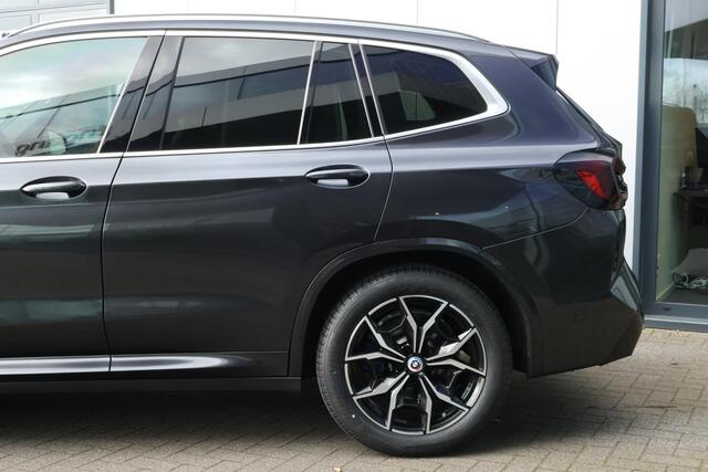 BMW X3 xDrive30e Business Edition Plus / M-Sport / Panorama / Memory / Trekhaak / Laser