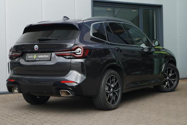 BMW X3 xDrive30e Business Edition Plus / M-Sport / Panorama / Memory / Trekhaak / Laser