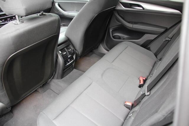 BMW X3 xDrive20i elek.trekh. Navi. LED Camera