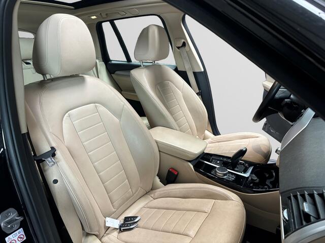 BMW X3 xDrive30e Business Edition Plus- Panoramadak, Carplay, Android Auto, Dealer Onderhouden
