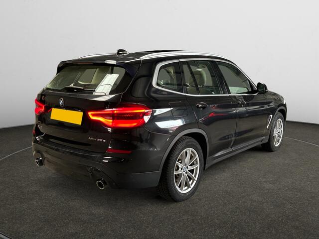 BMW X3 xDrive30e Business Edition Plus- Panoramadak, Carplay, Android Auto, Dealer Onderhouden