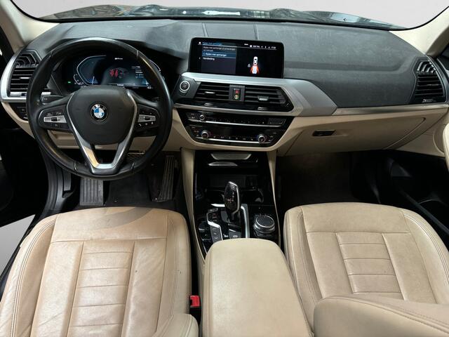 BMW X3 xDrive30e Business Edition Plus- Panoramadak, Carplay, Android Auto, Dealer Onderhouden