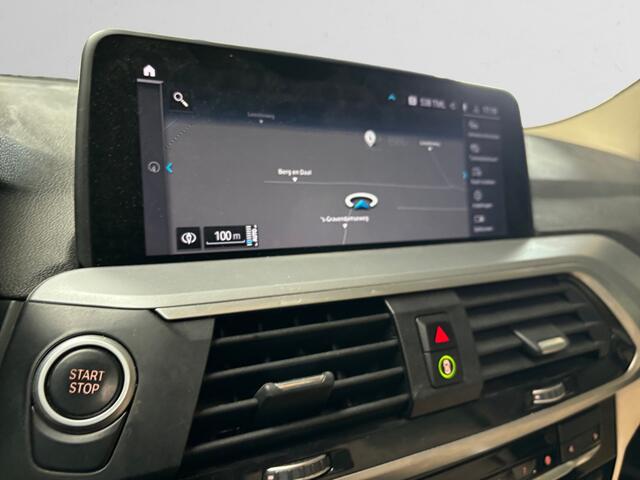 BMW X3 xDrive30e Business Edition Plus- Panoramadak, Carplay, Android Auto, Dealer Onderhouden