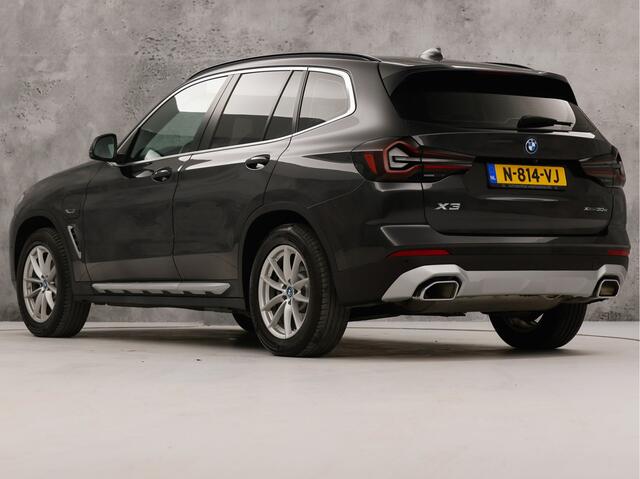 BMW X3 xDrive30e Sport 293Pk Automaat (APPLE CARPLAY, GROOT NAVI, MEMORY SEATS, LASER KOPLAMPEN, BRUIN LEDER, STOELVERWARMING, SFEERVERLICHTING, ZWART HEMEL, ELEK ACHTERKLEP, NIEUWSTAAT)
