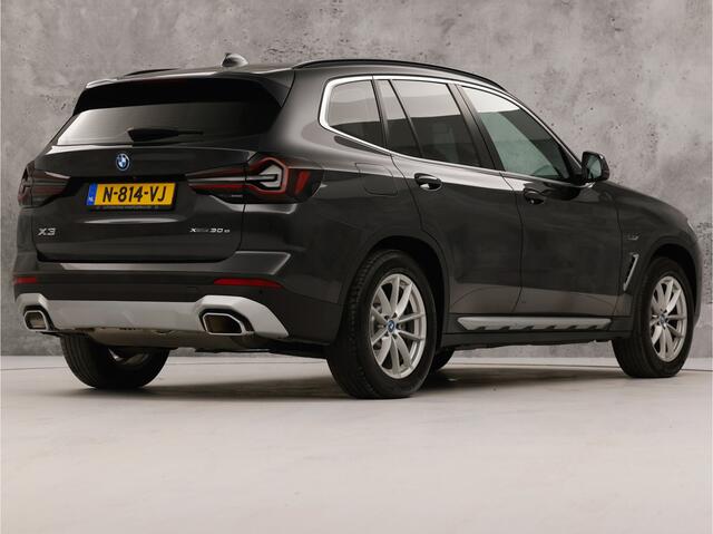 BMW X3 xDrive30e Sport 293Pk Automaat (APPLE CARPLAY, GROOT NAVI, MEMORY SEATS, LASER KOPLAMPEN, BRUIN LEDER, STOELVERWARMING, SFEERVERLICHTING, ZWART HEMEL, ELEK ACHTERKLEP, NIEUWSTAAT)