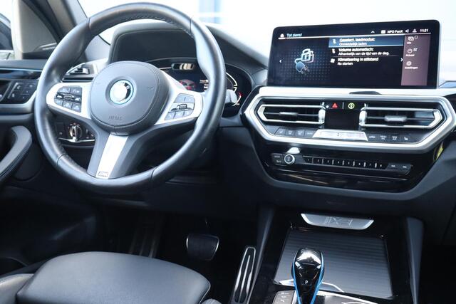 BMW X3 iX3 High Executive 80 kWh | SOH 95,7% | Sport Pakket | Head-up display | Trekhaak | 360 Camera | Harman/Kardon