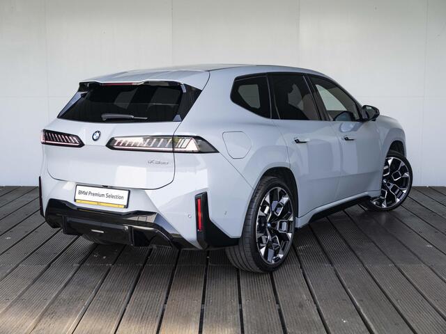 BMW X3 iX3 50 xDrive | M Sportpakket Pro | Innovation Pack | Stuurwielverwarming | Iconic Glow | 22 inch | Panoramadak | Driving Assistant Plus | Head Up Display | Harman Kardon | Trekhaak