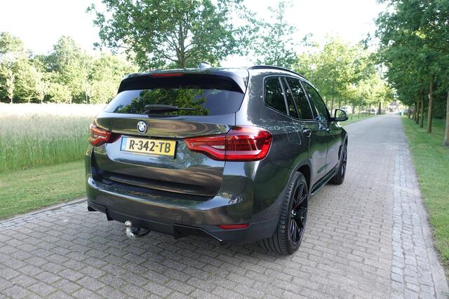 BMW X3 iX3 High Executive 80 kWh | Trekhaak | Autopilot | ACC | Pano | Camera | CarPlay |