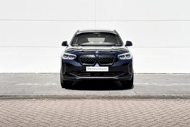 BMW X3 iX3 High Executive | 80 kWh | Trekhaak | Driving Assistant Professional | Head-up Display