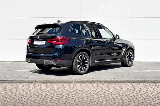 BMW X3 iX3 High Executive | 80 kWh | Trekhaak | Driving Assistant Professional | Head-up Display