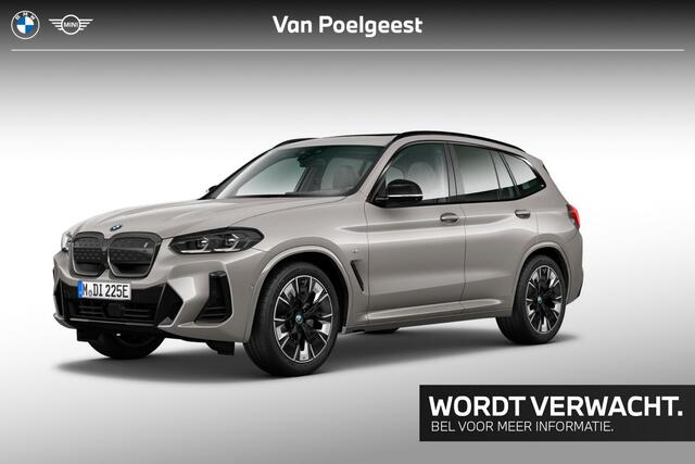 BMW X3 iX3 High Executive 80 kWh | Trekhaak | Driving Assistant Professional | Head-up Display