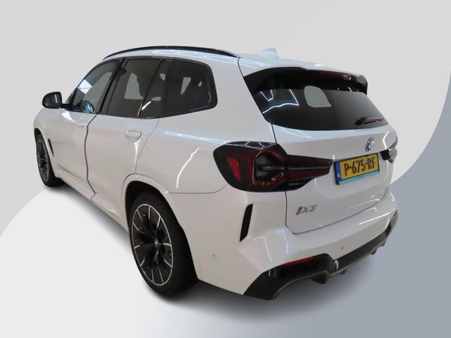 BMW X3 iX3 High Executive 80 kWh | 42.000 KM | SOH 100% | M-Sport | Harman Kardon | Shadow Line Pack | WORDT VERWACHT!