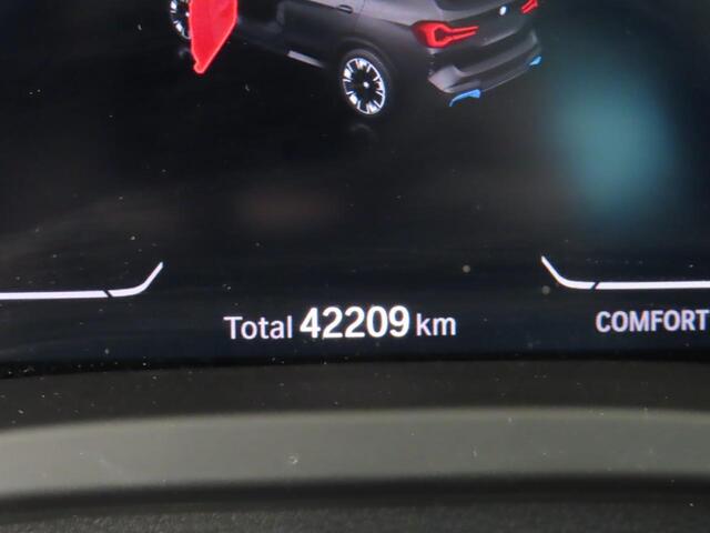 BMW X3 iX3 High Executive 80 kWh | 42.000 KM | SOH 100% | M-Sport | Harman Kardon | Shadow Line Pack | WORDT VERWACHT!