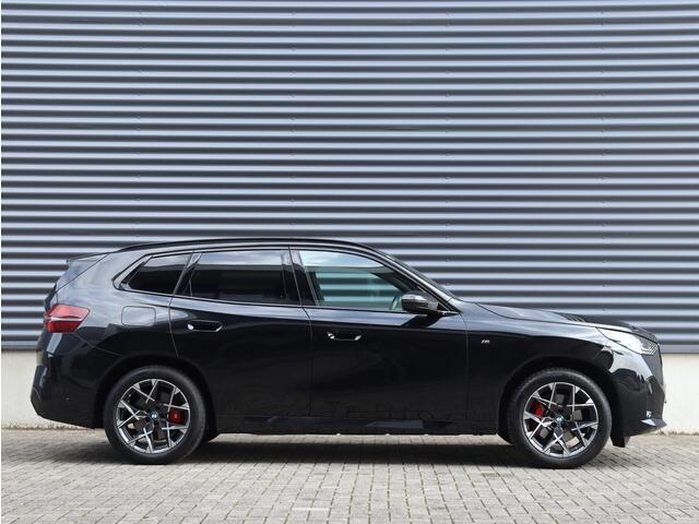 BMW X3 30e xDrive M Sportpakket Pro | Panoramadak | Harman Kardon | Stoelventilatie | Driving Assistant Plus | Trekhaak