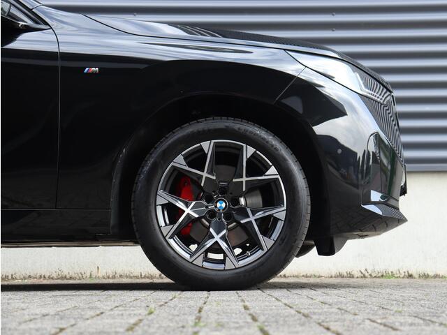 BMW X3 30e xDrive M Sportpakket Pro | Panoramadak | Harman Kardon | Stoelventilatie | Driving Assistant Plus | Trekhaak