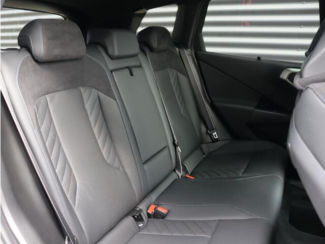 BMW X3 30e xDrive M Sportpakket Pro | Panoramadak | Harman Kardon | Stoelventilatie | Driving Assistant Plus | Trekhaak