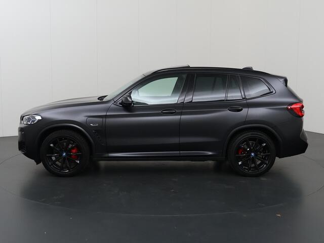 BMW X3 xDrive30e High Executive | M-Pakket | Laser Licht | Panoramadak | HUD | DAB | Sportstoelen | 360 Camera | Stoel/Stuurverwarming | Apple CarPlay/Android Auto | Ele.kofferdeksel |