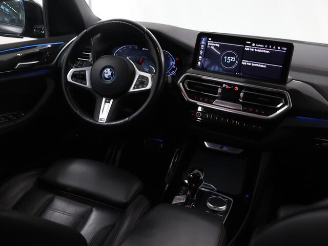 BMW X3 xDrive30e High Executive | M-Pakket | Laser Licht | Panoramadak | HUD | DAB | Sportstoelen | 360 Camera | Stoel/Stuurverwarming | Apple CarPlay/Android Auto | Ele.kofferdeksel |