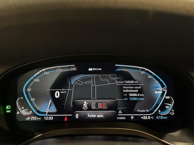 BMW X3 xDrive30e High Executive | panorama | leder | navi | led | 360camera |