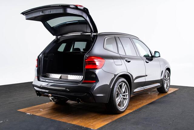 BMW X3 xDrive30e High Executive M Sport - Trekhaak - Elektrische verwarmde/verstelbare stoelen - Stuurwielrand verwarmd - Hifi - Grootlichtassistent - PDC vor/achter -