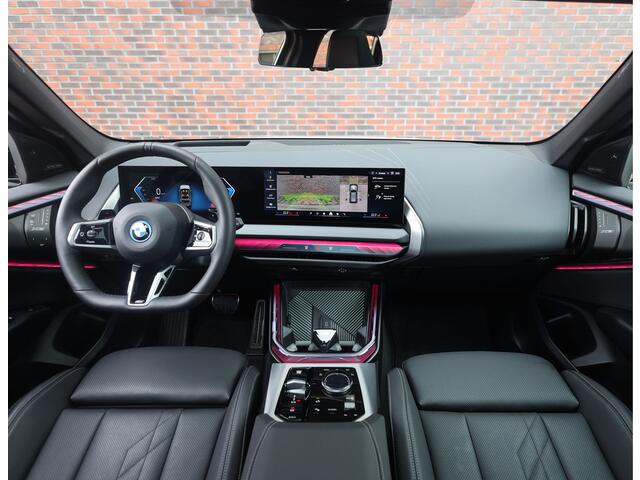 BMW X3 30e xDrive | Pano - Trekhaak - HUD
