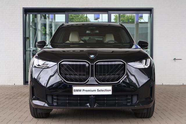 BMW X3 30e xDrive | M Sport Pro | Harman Kardon | Trekhaak | Glazen Panoramadak | Driving Assistant Professional