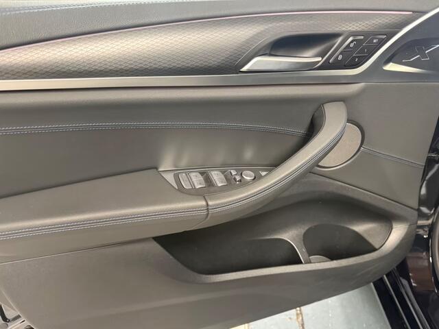 BMW X3 iX3 M-SPORT 80 kWh (210kW/286pk) ** LED, LEDER, PANO, ACC, ALARM, H&K SOUND, 20-inch LMV ** 1e EIG - UNFALLFREI ** ** INFORMEER OOK NAAR ONZE AANTREKKELIJKE FINANCIAL-LEASE TARIEVEN **