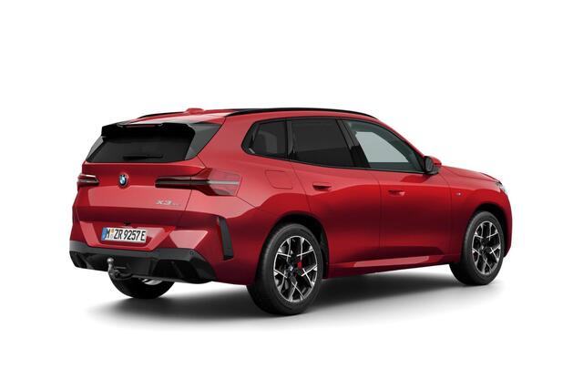 BMW X3 30e xDrive M-Sport Pro | Trekhaak | Paoramadak | Professional Pack | Driving Assistant Professional |