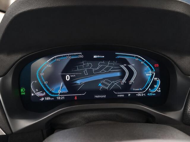 BMW X3 xDrive30e High Executive M-Sport Parking Assistant Plus+ Surround View, Active Cruise Control Live Cockpit Professional, HiFi, Wireless Charging, Extra getint glas 19 inch M-velgen.