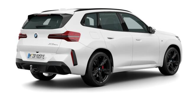 BMW X3 30e xDrive | M Sportpakket Pro | Professional Pack | Comfort Pack | Premium Pack | Glazen panoramadak | Elektrische trekhaak |