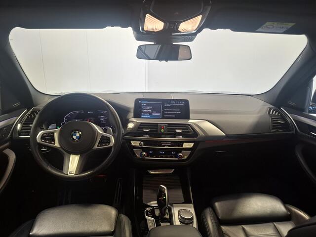 BMW X3 xDrive30e High Executive | SoH 93.3% | M-sport | Navigatie/Apple Carplay | LM Velgen 18" | Voorstoelen Verwarmd | Lederen Bekleding | Cruise Control | Elektrisch Glazen Panoramadak | Active Guard | Airco |