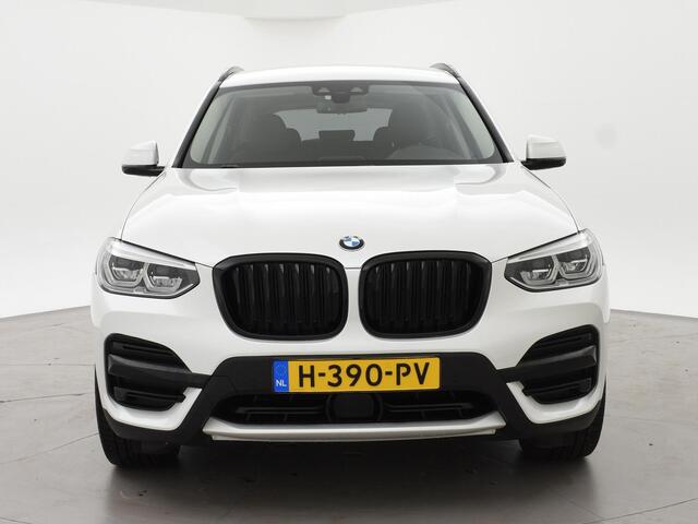 BMW X3 xDrive20i HIGH EXECUTVE M-SPORT + 20 INCH | TREKHAAK | ADAPTIVE CRUISE | DIGITALE COCKPIT