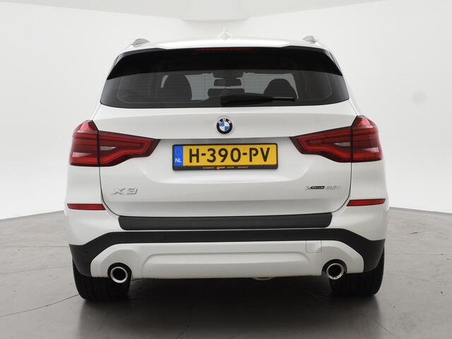 BMW X3 xDrive20i HIGH EXECUTVE M-SPORT + 20 INCH | TREKHAAK | ADAPTIVE CRUISE | DIGITALE COCKPIT