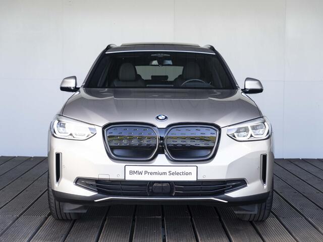 BMW X3 iX3 | High Executive | M Sportpakket | Adaptief onderstel | 20 inch | Comfort Access | Driving Assistant Professional | Head Up Display | Harman Kardon | Trekhaak