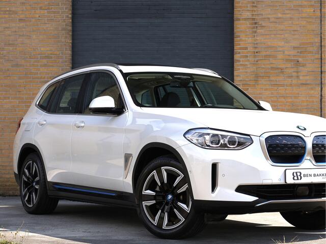 BMW X3 iX3 Executive 80 kWh Pano | Driving Assistant Pro | Leder | Trekhaak | ACC